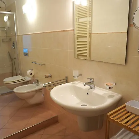 Apartment Via Veneto 5 *