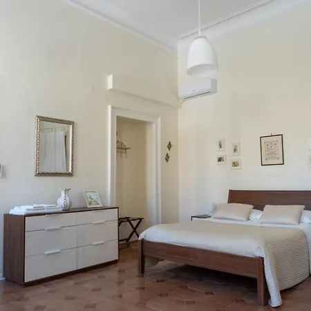 Apartment Via Veneto 5