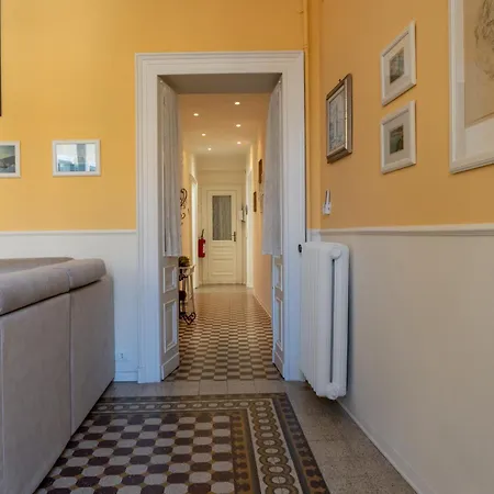 Via Veneto 5 * Alassio