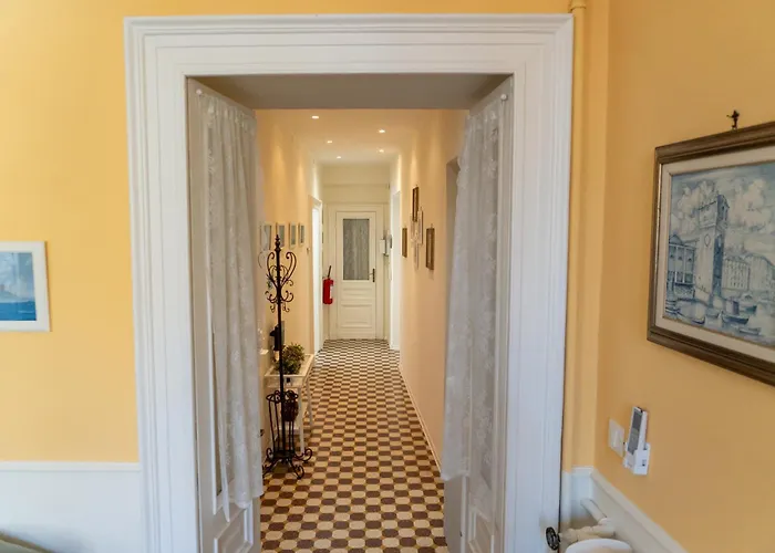 Via Veneto 5 Apartment