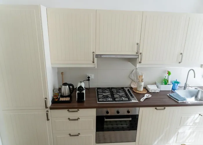 Via Veneto 5 Apartment *